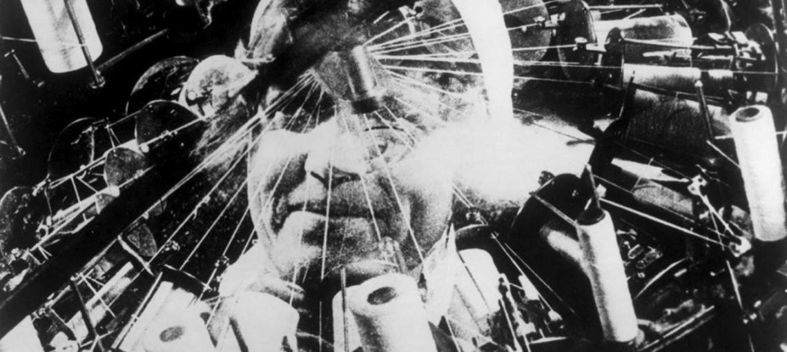 Человек с киноаппаратом