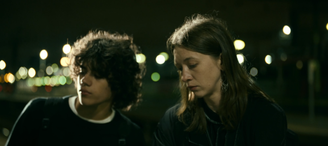 Пока небо смотрит