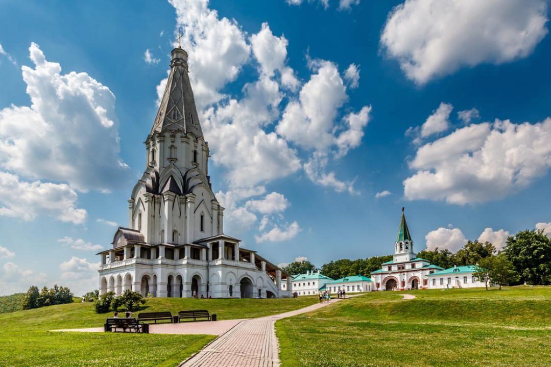 Коломенское: будни и праздники русских царей