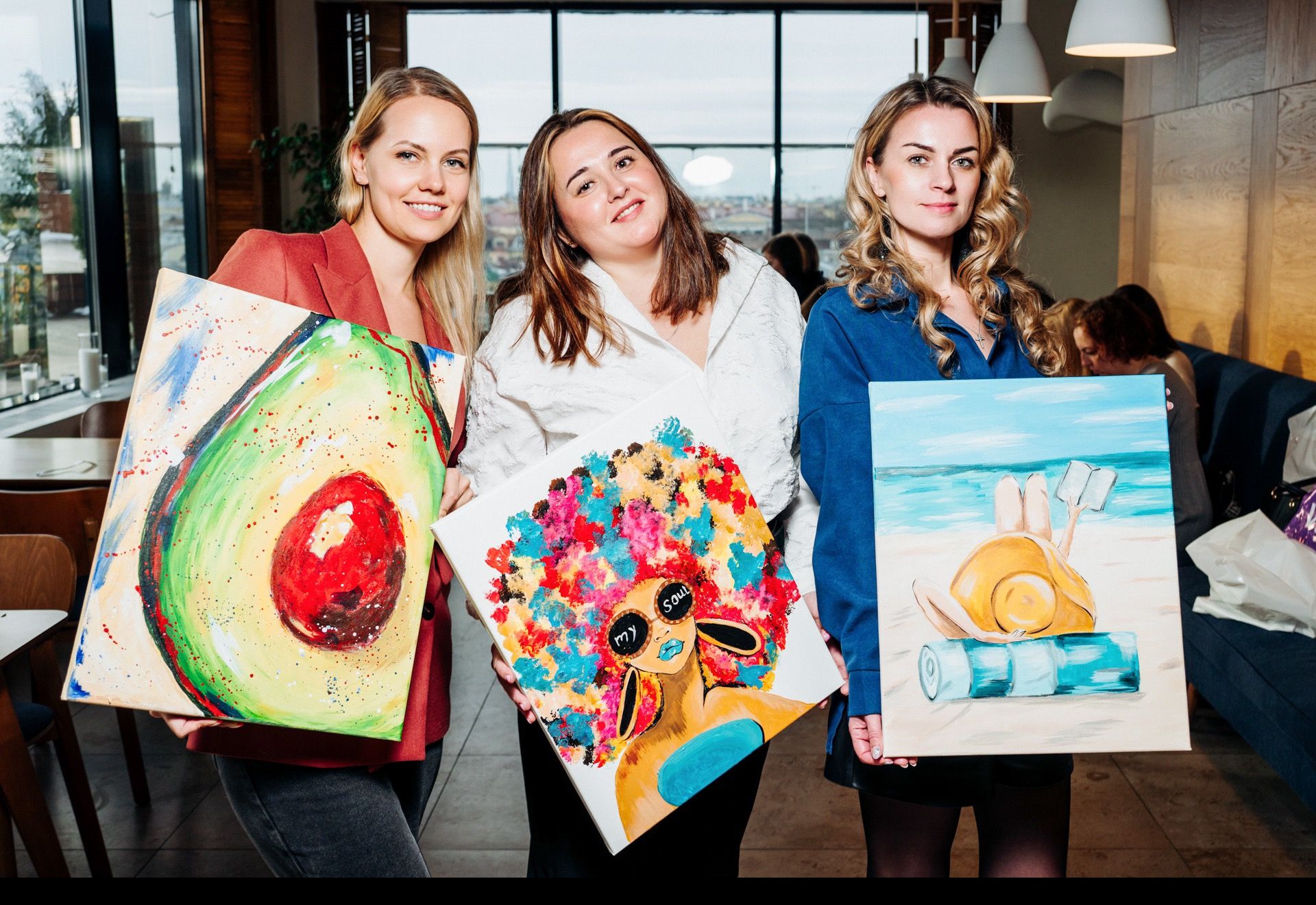 Арт-вечеринка  Artvibes. Рисуем акрилом на холсте в ресторане Тиландер