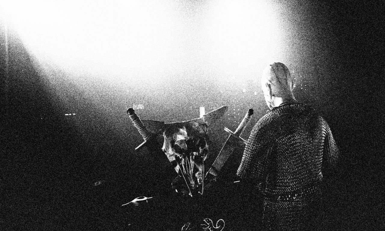 Плаха w/ Majestat