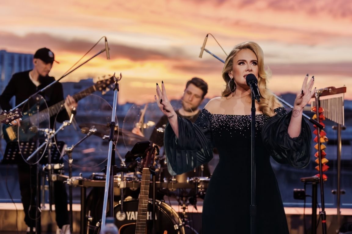 ТРИБЬЮТ-КОНЦЕРТ ADELE: ЛЕГЕНДАРНЫЕ КОМПОЗИЦИИ / Концерт на Крыше