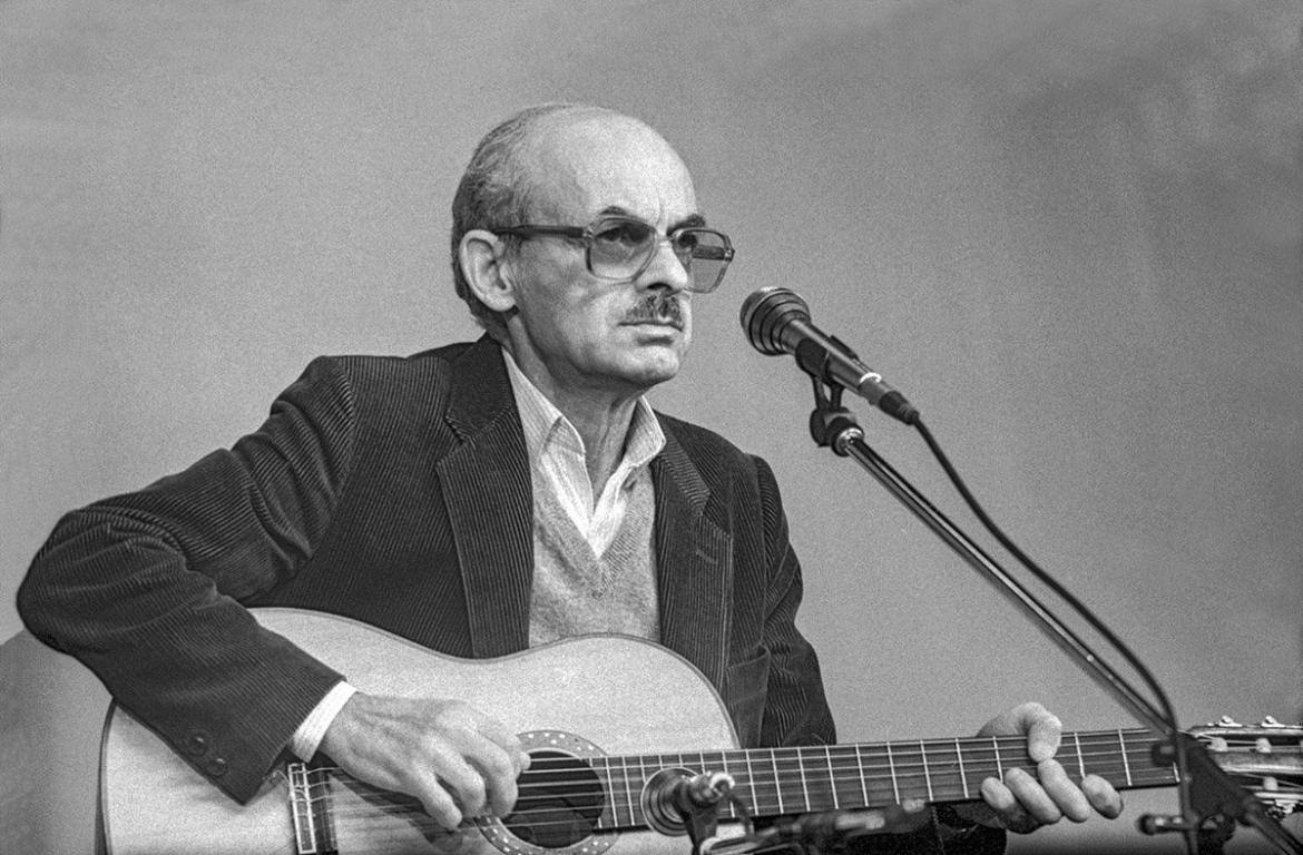 Булат Окуджава. «Часовые любви»