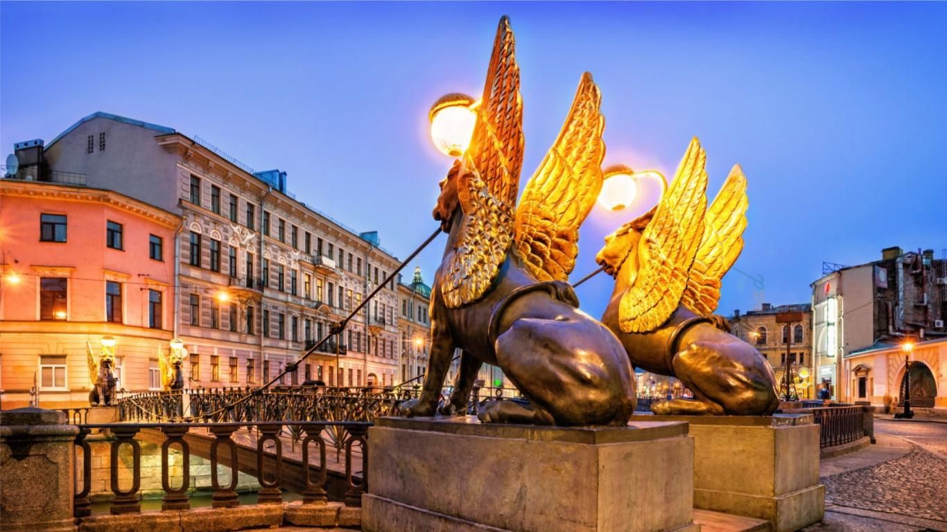 Классический Петербург: легенды и сюрпризы центра города в мини-группе