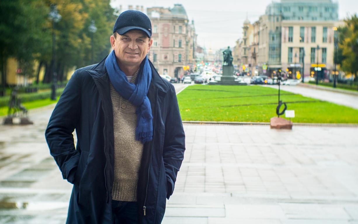 Вячеслав ДЕНИСОВ: Внезапная встреча с Петербургом